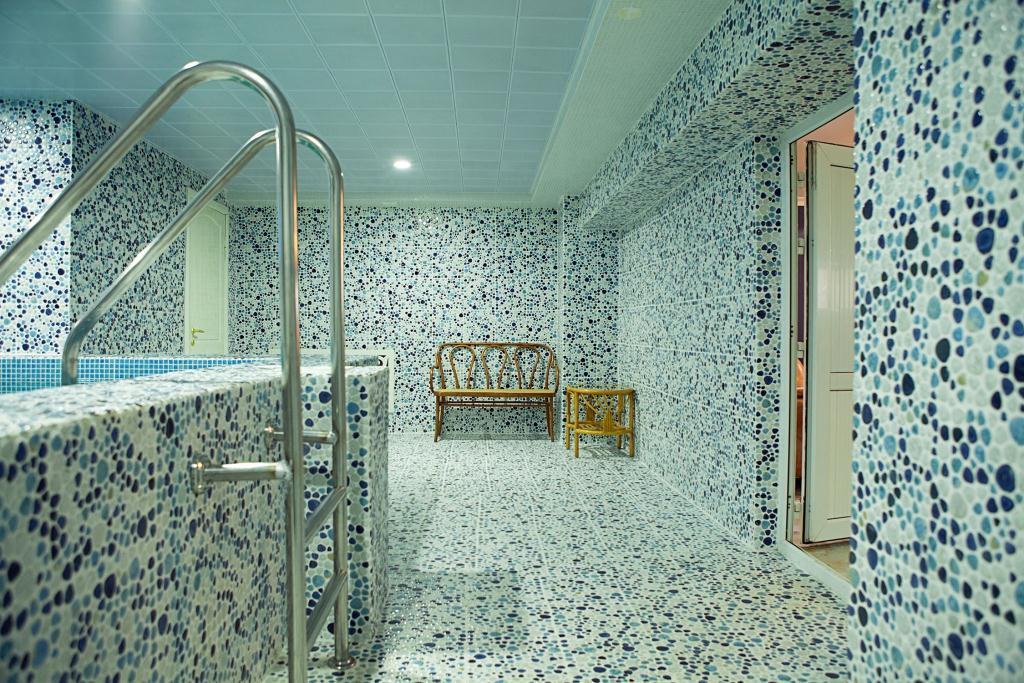 Hotel Topaz Αστάνα Εξωτερικό φωτογραφία