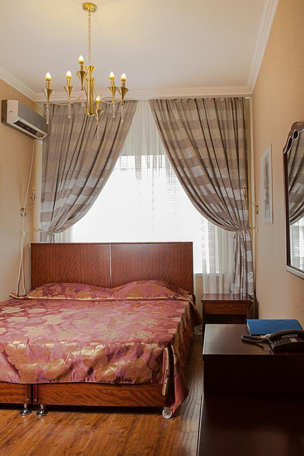 Hotel Topaz Αστάνα Εξωτερικό φωτογραφία