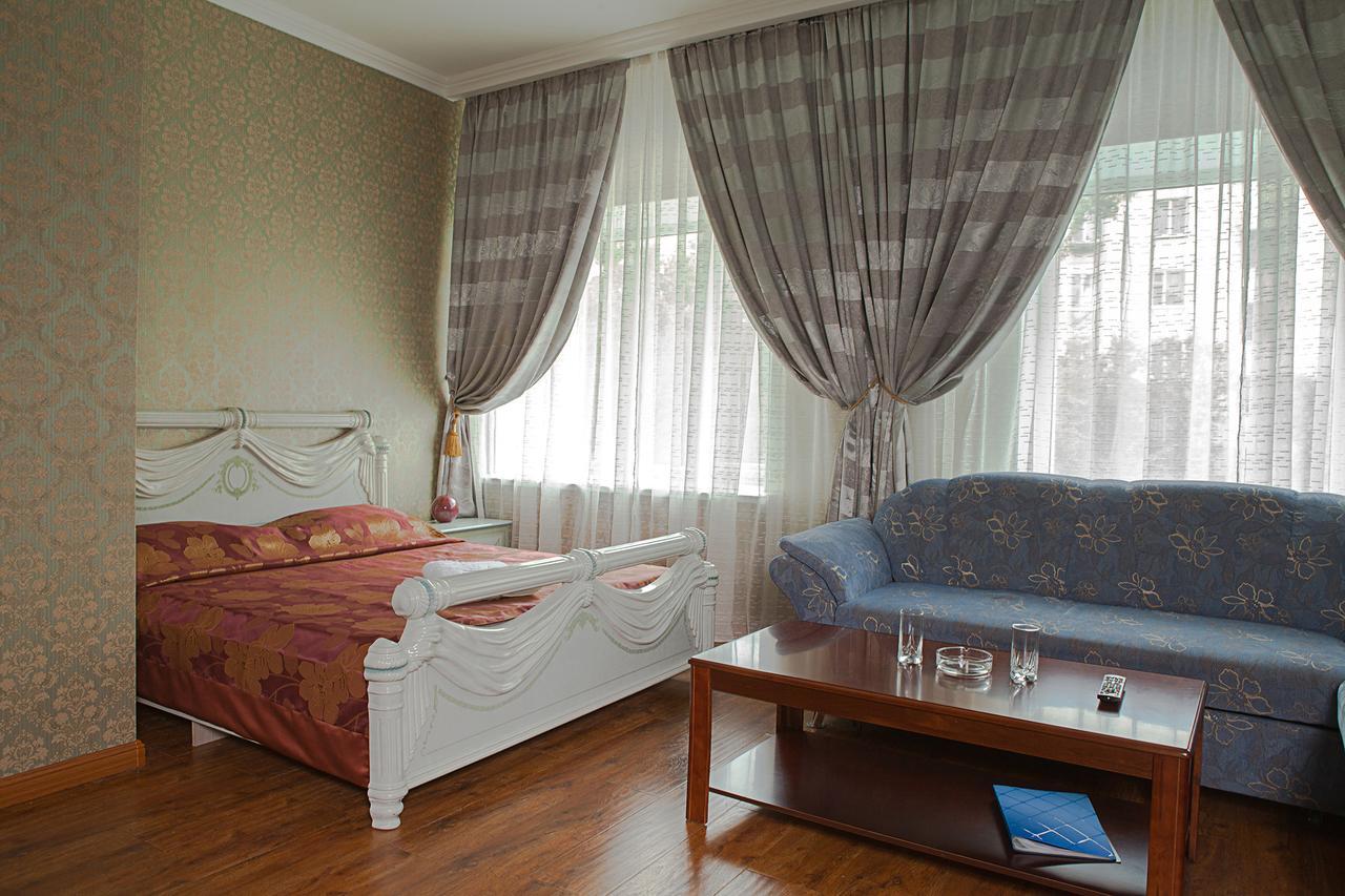 Hotel Topaz Αστάνα Εξωτερικό φωτογραφία